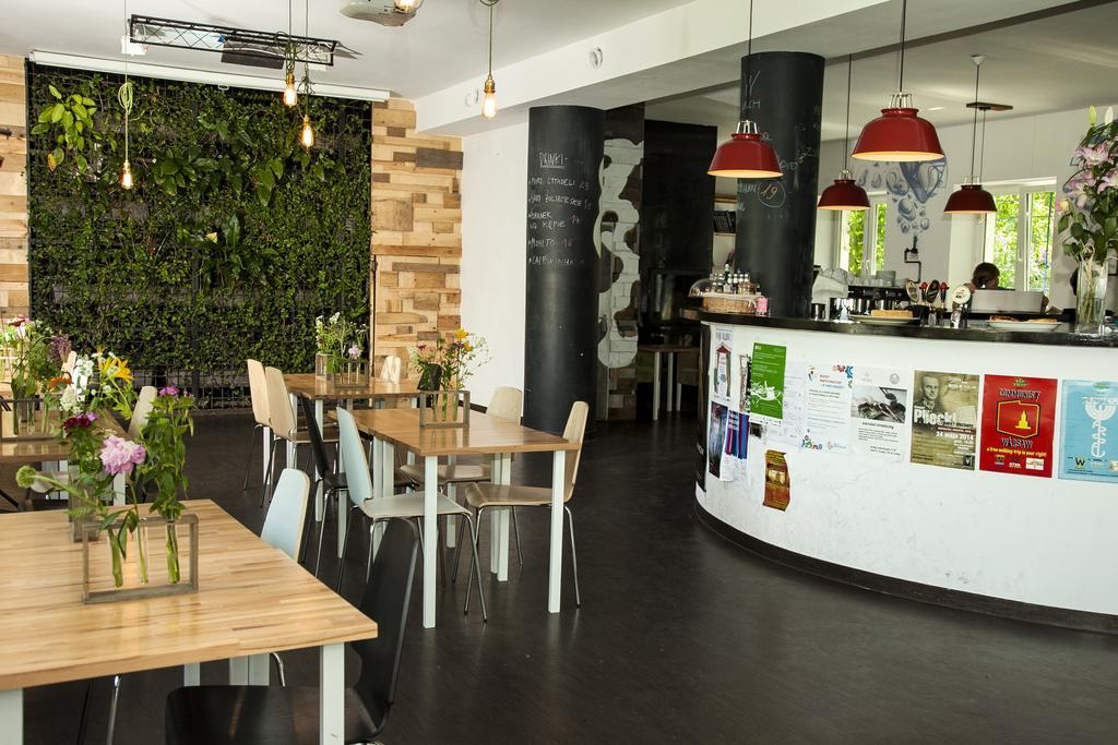 Wilson Hostel Warszawa Warsaw Ngoại thất bức ảnh